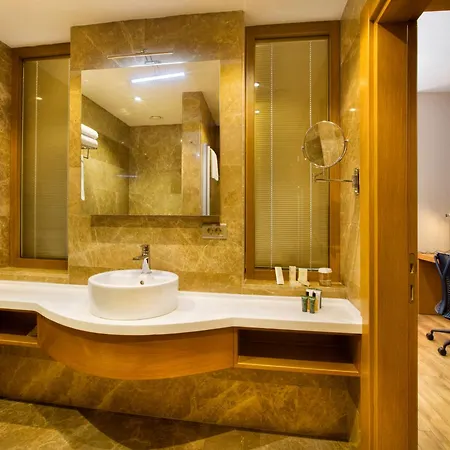 Hilton Garden Kocaeli Sekerpinar