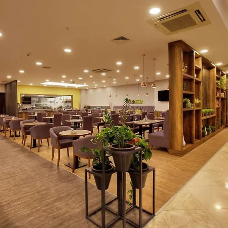Hilton Garden Kocaeli Sekerpinar 4* Sekerpinari