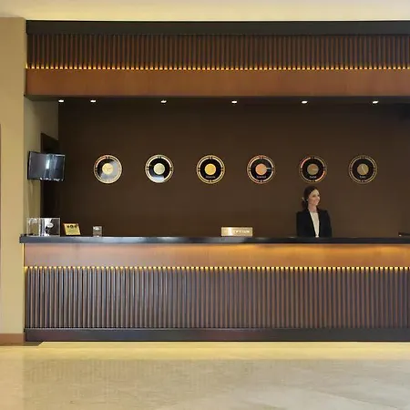 Hotel Hilton Garden Kocaeli Sekerpinar 4*