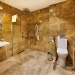 Hilton Garden Kocaeli Sekerpinar Otel
