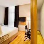 Hilton Garden Kocaeli Sekerpinar Hotel Sekerpinari