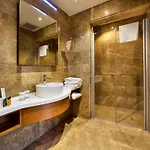 Otel Hilton Garden Kocaeli Sekerpinar