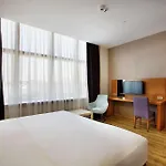 Hilton Garden Kocaeli Sekerpinar Hotel 4*