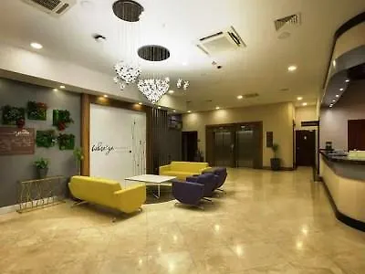 Hilton Garden Kocaeli Sekerpinar Hotel 4*