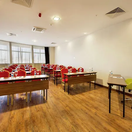 Hilton Garden Kocaeli Sekerpinar Hotel