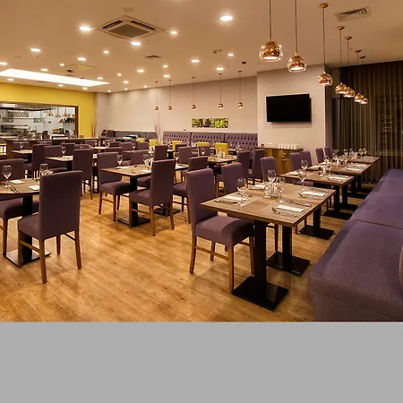 Hilton Garden Kocaeli Sekerpinar Sekerpinari