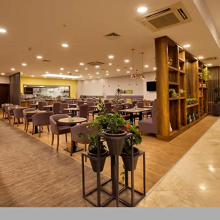 Hotel Hilton Garden Kocaeli Sekerpinar 4*